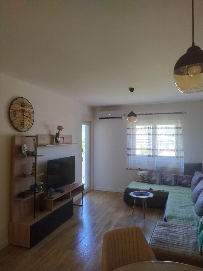 Apartment Alex Bar Dış mekan fotoğraf